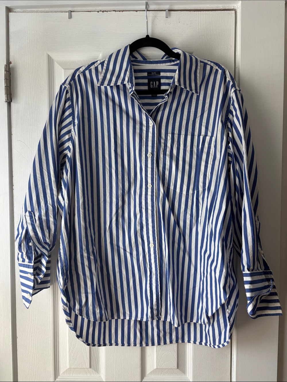 GAP the big shirt Blue & White Vertical Stripe Button-Down Shirt
